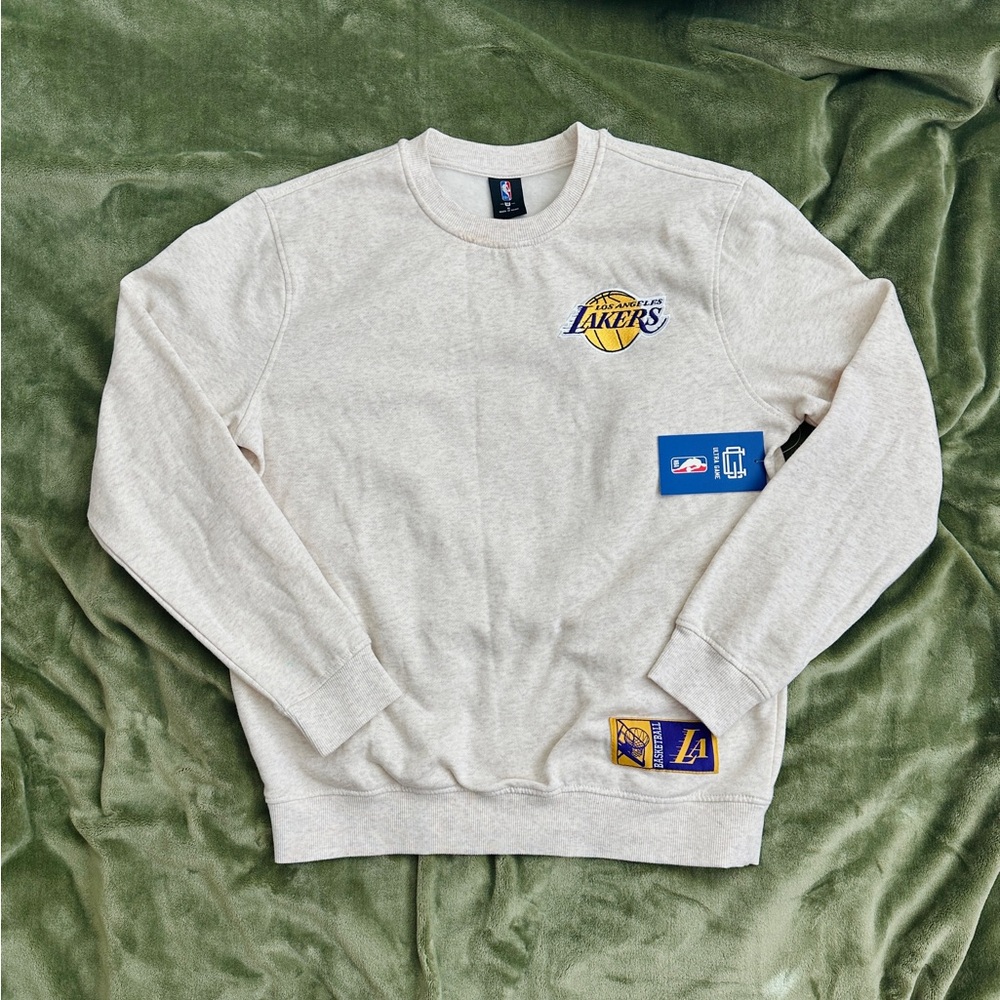 NBA Lakers crew neck sweater beige men’s Medium, new!